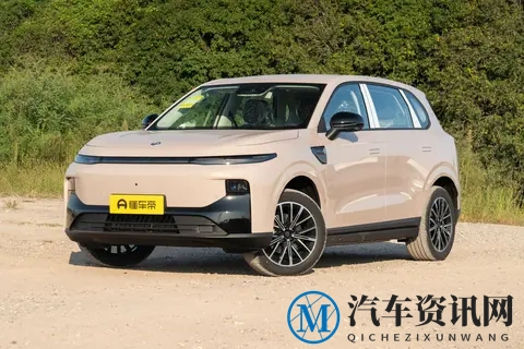 9.08万抢欧盟认证车!零跑B10 510km续航+8295芯片,还送家充桩-3