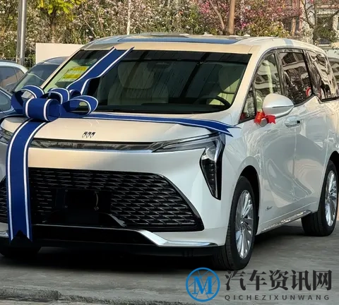 同等价位下,商务车与轿车的终极对决-1