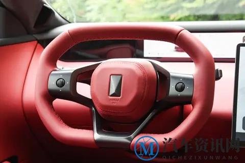 阿维塔06 Elite增程版：20万级智能豪华轿车的均衡之选-1