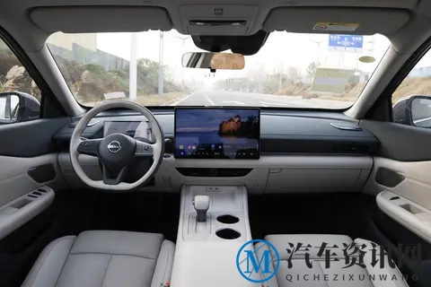 传统燃油车智能化还有机会？这款合资B级车给出了新答案-3