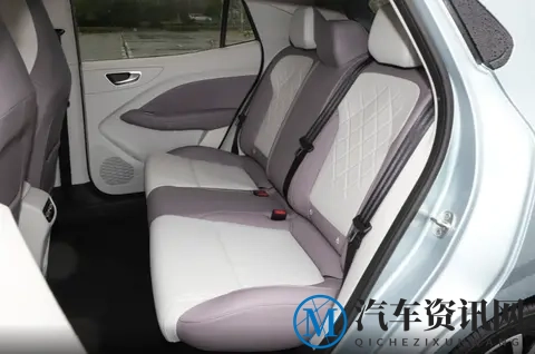甭管是不是年轻人，看了都喜欢，2026款名爵MG4月销成功破万-1
