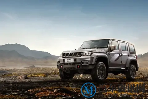 BJ40为何爆火？解密背后神秘买家团，真越野+混动竟成销冠密码！-2