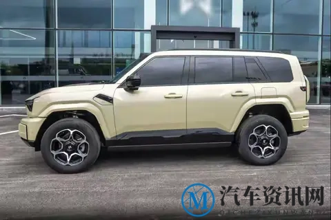 智野新旗舰 猛士M817：华为加持 城野远方全适配-1
