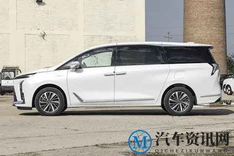 别克 GL8 选购：智享版 _ 尊享版 _ 奢享版，3 款车型选谁不亏？-3