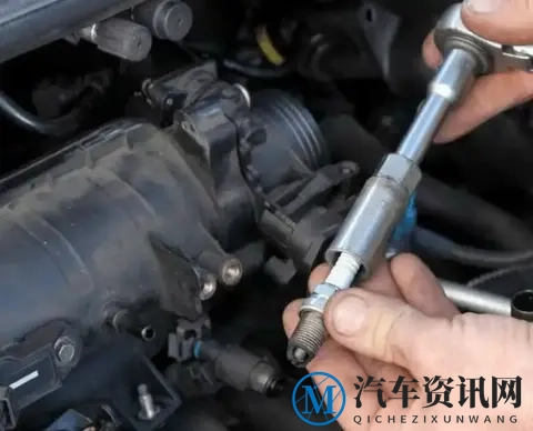 火花塞“罢工”前的3个预警！别硬扛到拉缸，几百能省几万大修费-2