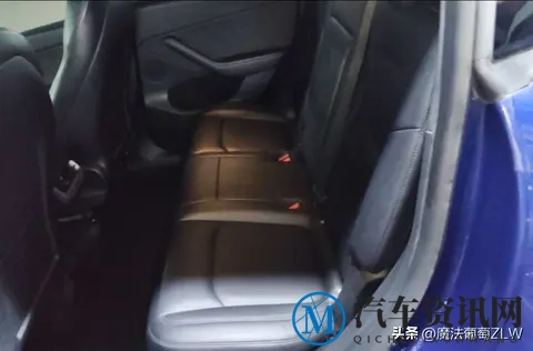 争议拉满！特斯拉这款SUV：续航抗打被夸爆，空间拉垮遭群嘲-2