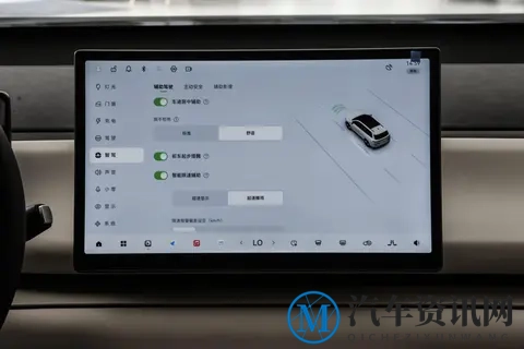 家庭出行新选择:15万级六座SUV零跑C16,冰箱彩电大沙发全都有!-1