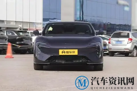 阿维塔06上市就火爆,20万不到购华为智选,真的超值!-2