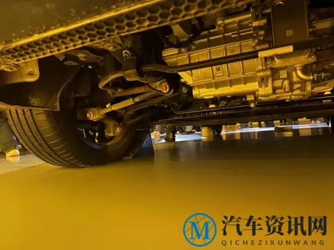 零跑Lafa5始预售10.58万起！同级少有