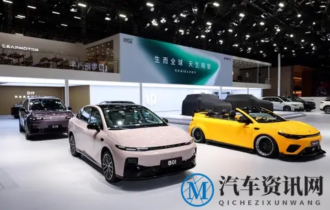 零跑汽车在广州车展上搞了个大动作，那场面热闹得很。-3