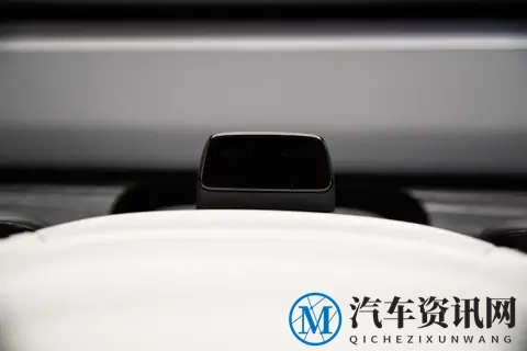 【网通社快报】比亚迪王传福亲自交付仰望U8L，美的集团方洪波成车主-1