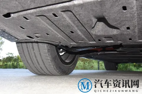 长安汽车:预计明年一季度将发布首款车载组件机器人-1