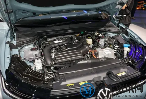 大众全新插混平台！搭载1.5T EVO II引擎，帕萨特ePro纯电续航破百-3