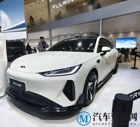 奇瑞风云A9亮相广州车展!网友:绝对精品-1