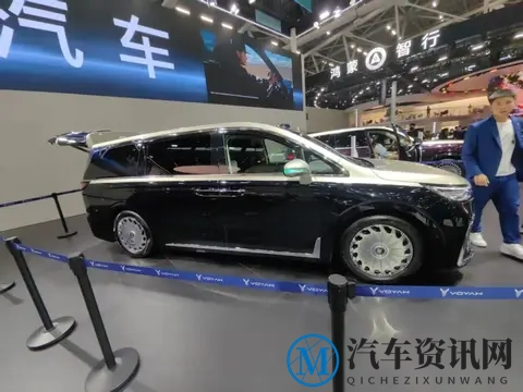 2025广州车展：岚图梦想家山河版，售价70.99万-2